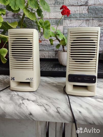 Музыкальный центр