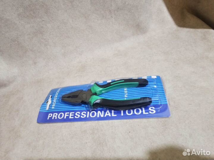 Плоскогубцы