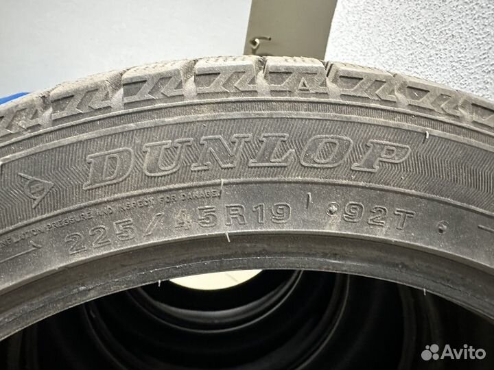 Dunlop Winter Maxx WM02 225/45 R19 92T