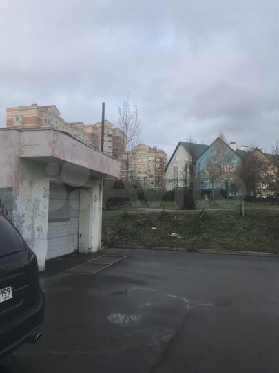 Машиноместо, 16 м²