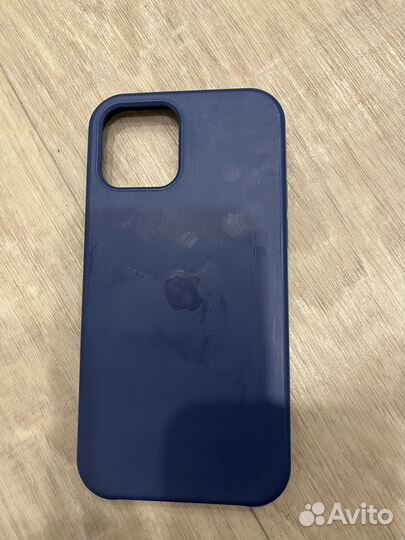 Чехол на айфон 12