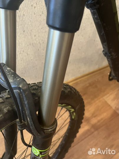 Scott Genius 720 Carbon 27.5