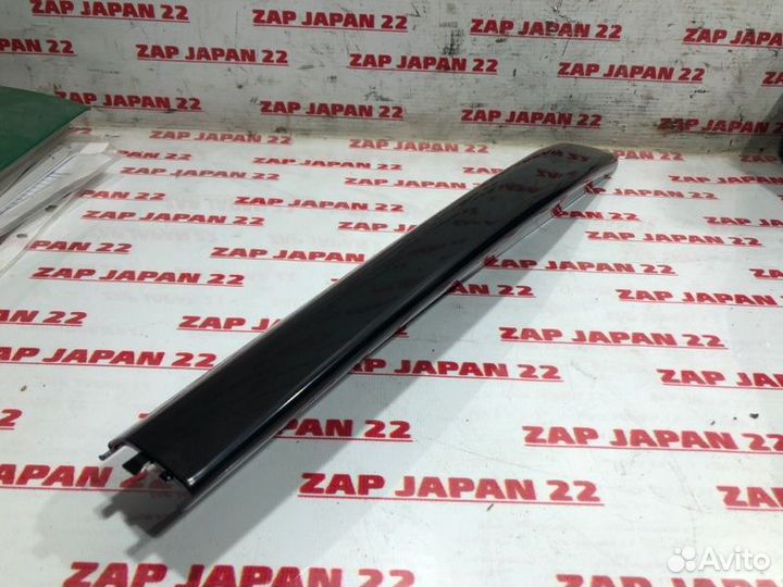 Крышка рейлинга передняя левая Toyota Fortuner