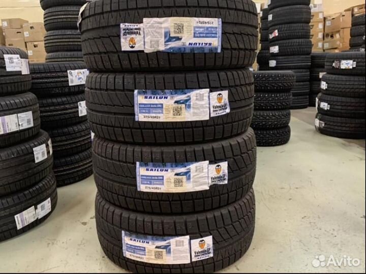 Sailun Ice Blazer Arctic EVO 275/45 R21 110V