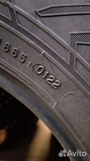 Nokian Tyres Nordman 8 SUV 215/65 R16 102T