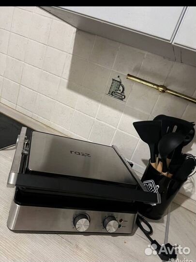 Гриль+вафельница Новый электрический