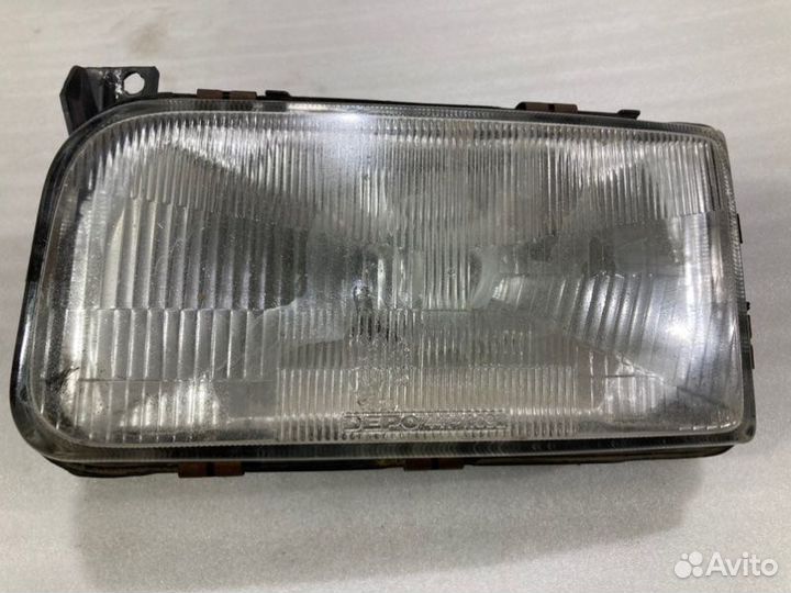Фара правая Volkswagen Passat B3 1988-1993