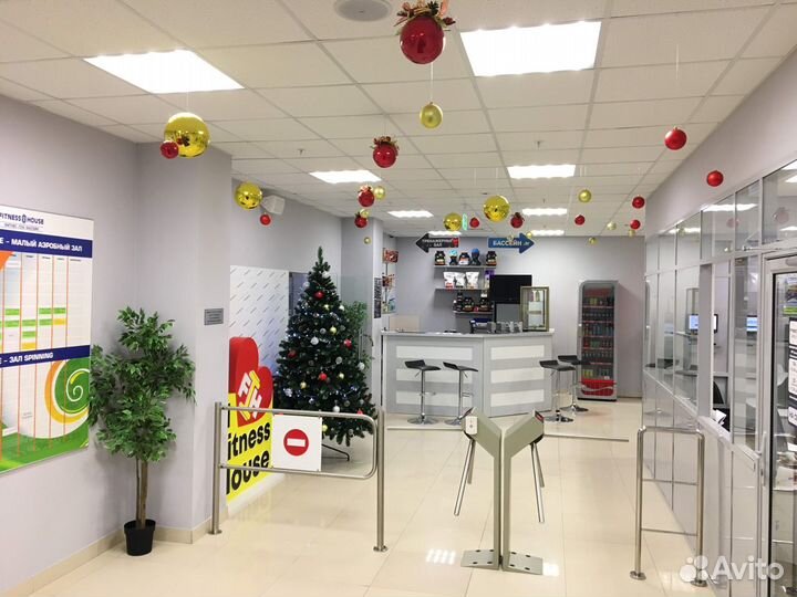 Сотрудник в фитнес-бар 2/2