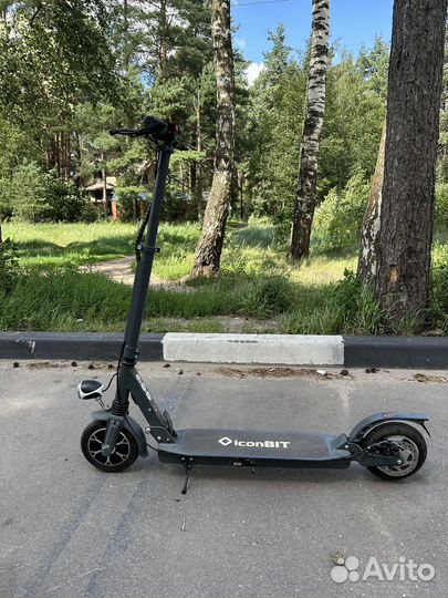 Электросамокат iconBIT