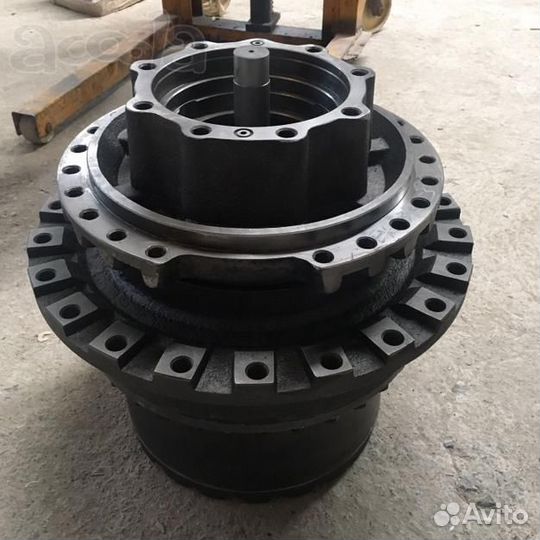Редуктор хода Хитачи ZX330-3 без мотора-132