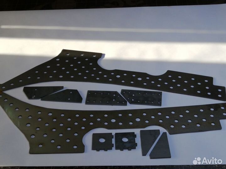 Усилитель лонжеронов перед Лада Нива