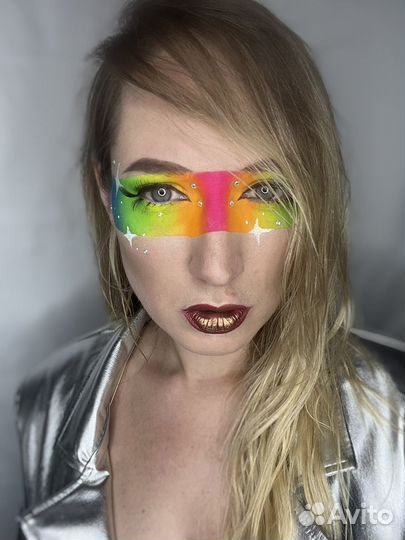 Гример, визажист, макияж на хеллоуин