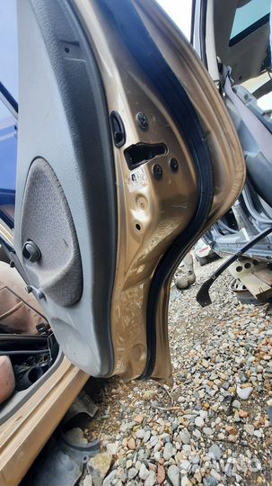 Дверь задняя правая Kia RIO 1 (DC) 2000-2005