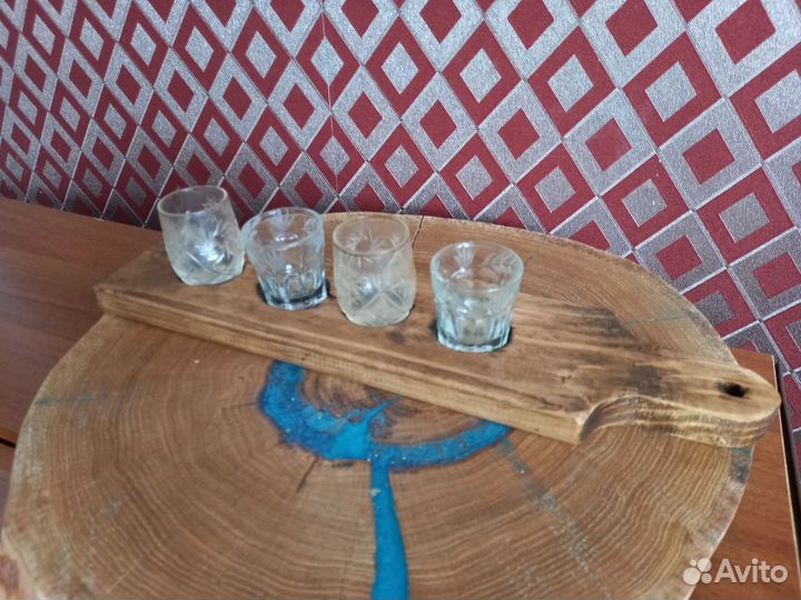 Подставка под рюмки, шотница