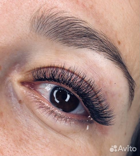 Наращивание ресниц Шугаринг