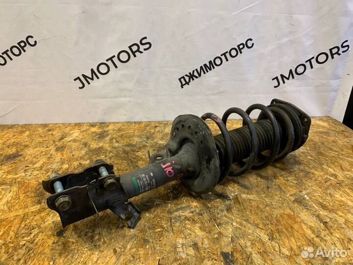 Амортизатор передний правый Nissan Qashqai J10