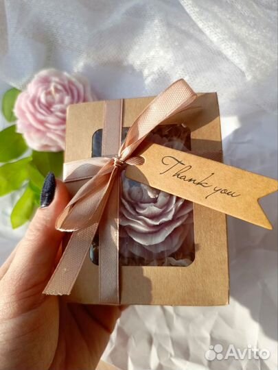 Свеча восковая ручной работы 