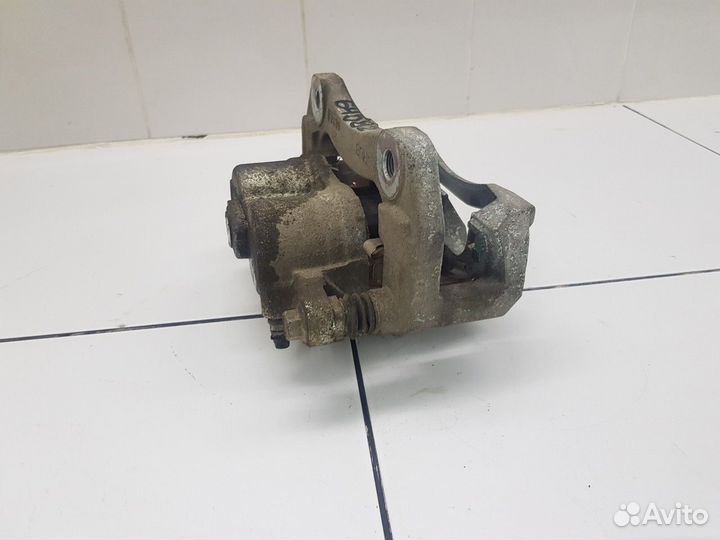 Суппорт передний (левый) (Haval F7)