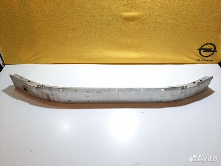 Усилитель передний Opel Insignia