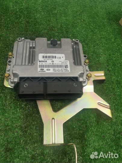 Эбу двигателя Kia Sportage 2 SUV 2.0 crdi D4EA