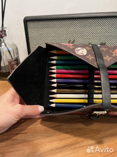 Набор карандашей Louis vuitton