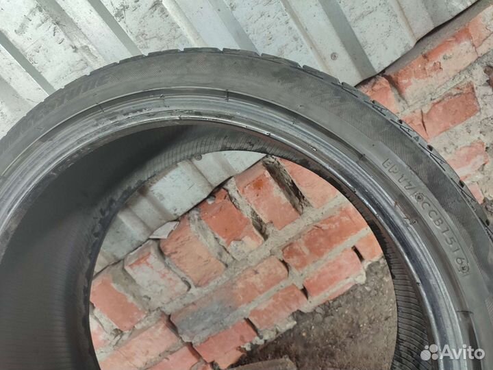 Bridgestone Sneaker SNK2 225/40 R18