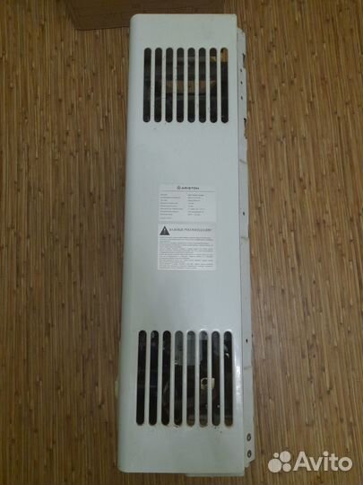 Ariston газовая колонка 11L