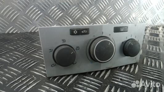 Блок управления печки и климат-контроля opel astra H (1GM16OV01)