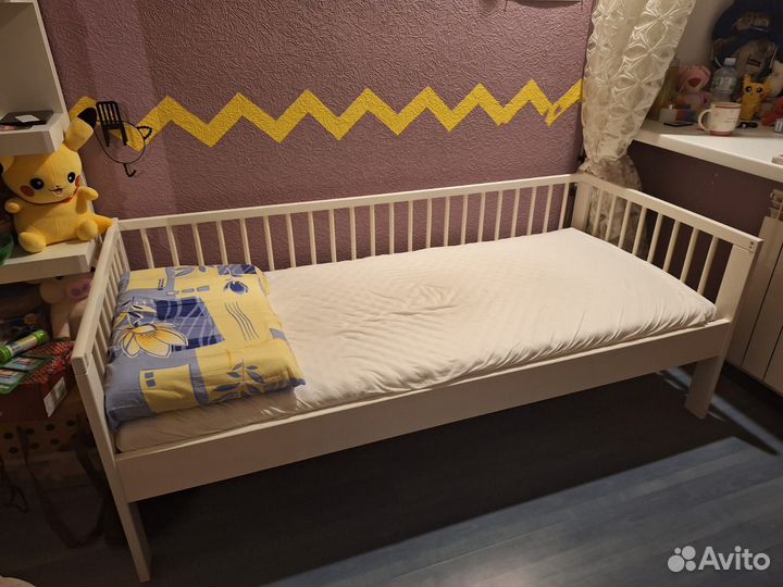 Детская кровать IKEA с матрасом