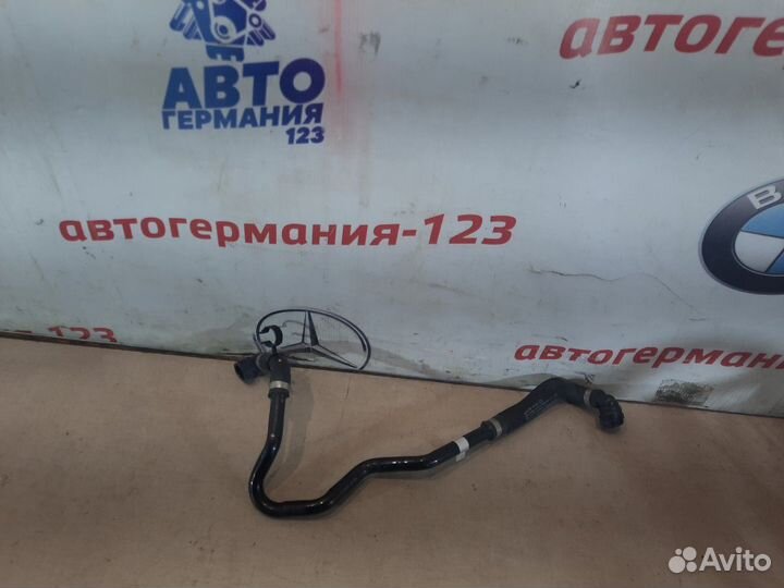 Патрубок системы охлаждения Mercedes C180 W204