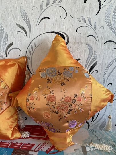 Декоративные подушки