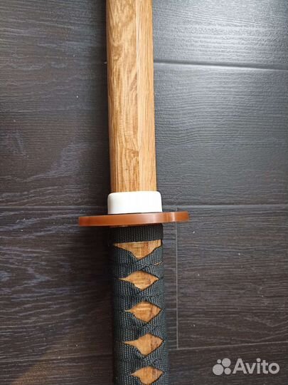 Бокен (деревянный тренировочный меч)