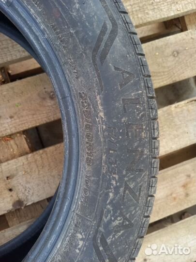 Bridgestone Alenza H/L 33 225/60 R18 100H