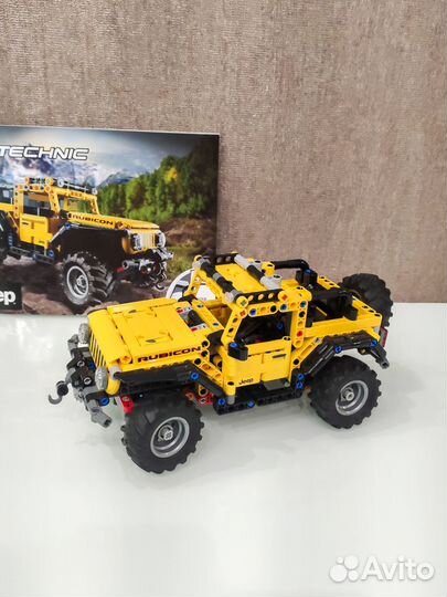 Lego technic 42122 Jeep wrangler жёлтый джип