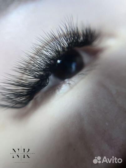 Наращивание ресниц