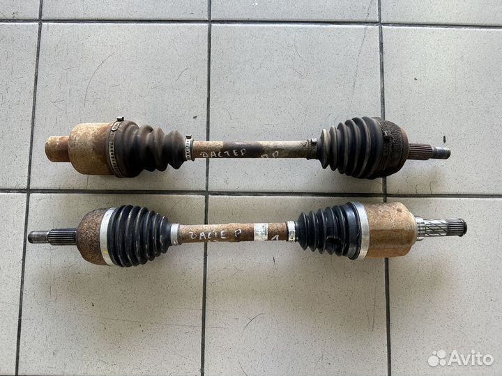 Привод передний правый /левый Рено Дастер Duster