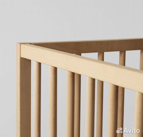 Кровать, бортик, матрас и одеяло для детской крова