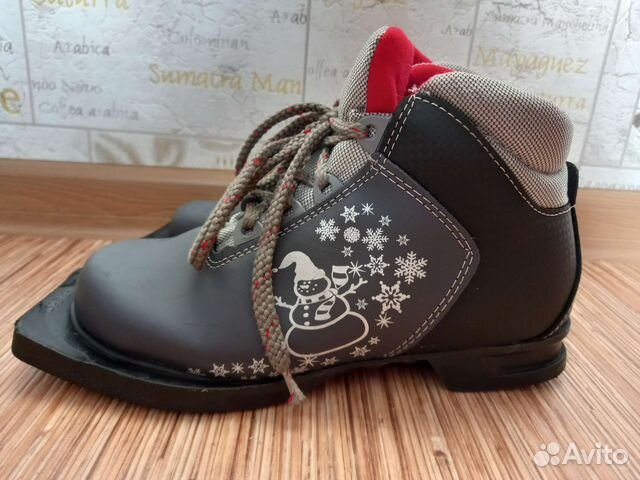 Лыжные ботинки детские