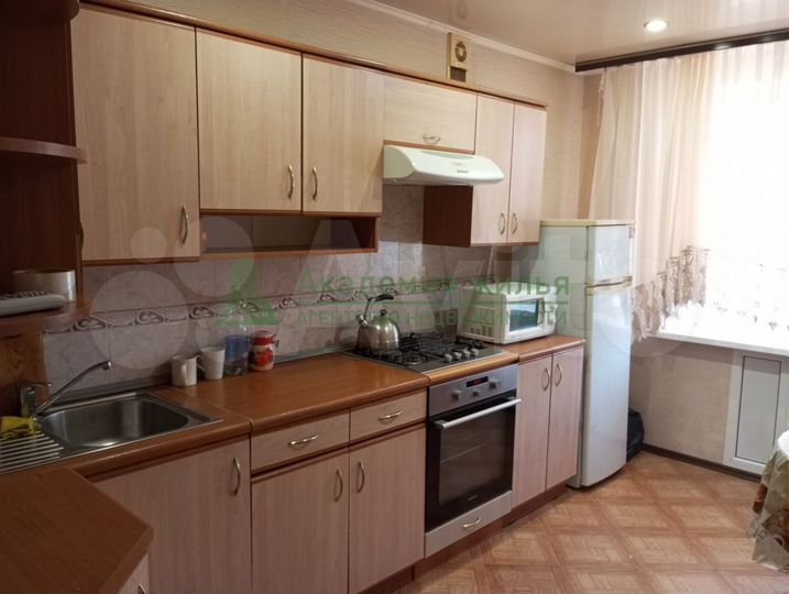 3-к. квартира, 64 м², 9/9 эт.