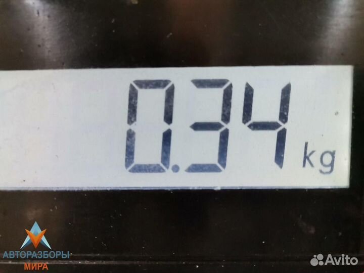 Форсунка Opel Corsa D 2009 55562250