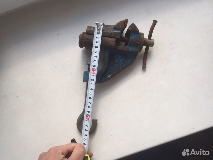 Тиски тисочки