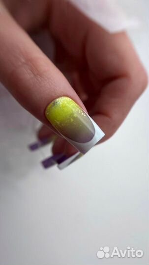 Наращивание ногтей