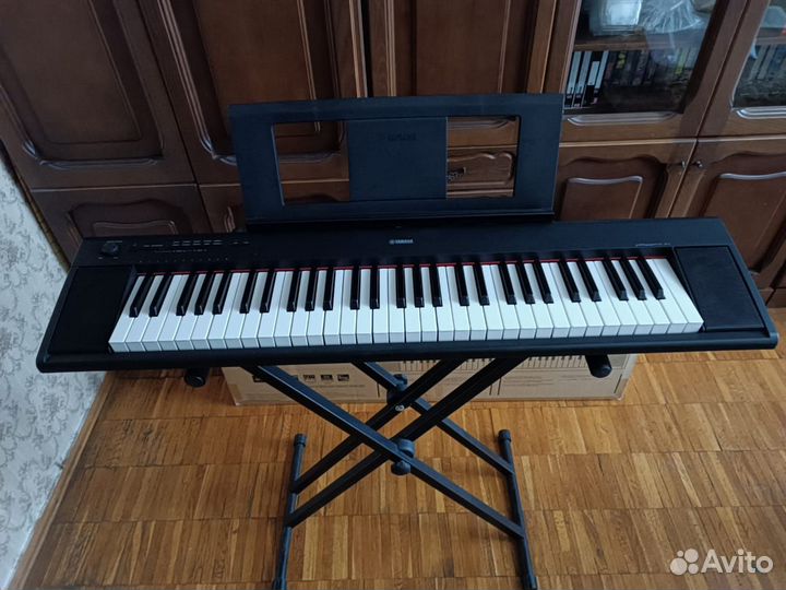 Электропиано yamaha NP-12 Piaggero