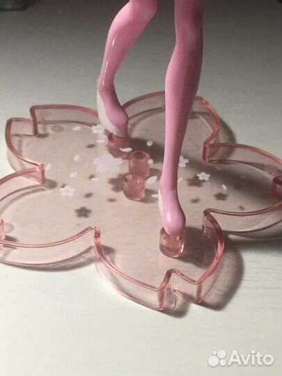 Фигурка Сакура