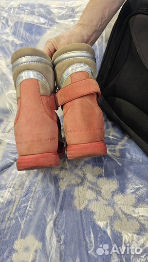 Сникерсы женские