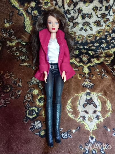 Кукла барби