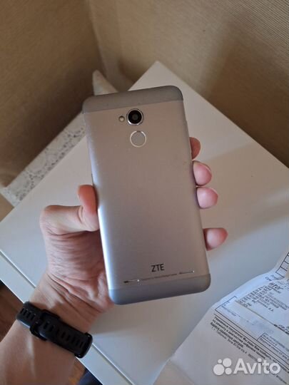 ZTE Blade V7 Lite, 2/16 ГБ