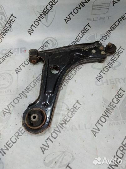 Рычаг передний правый Chevrolet Rezzo