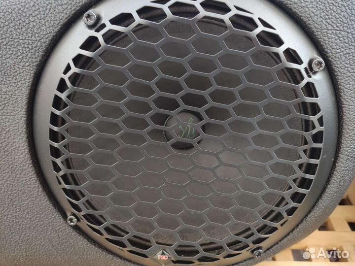 Комплект автозвука на Mercedes w210