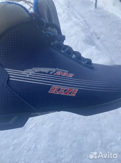 Беговые лыжи